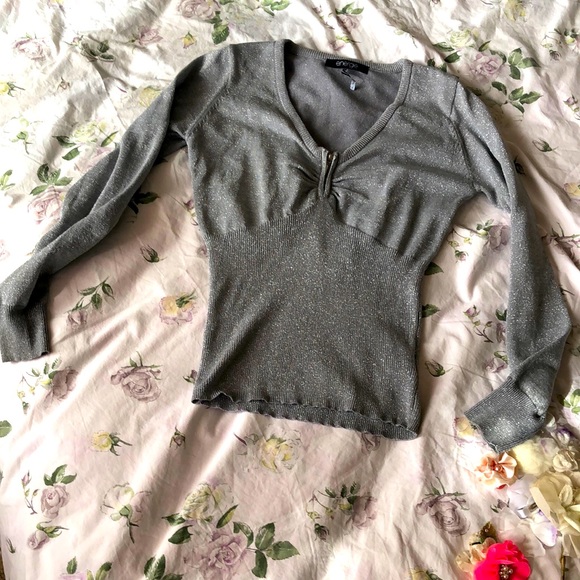 Energie Tops - Silver Knit Top Sz L